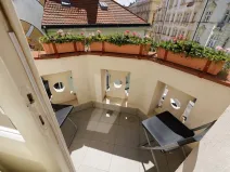 Pronájem bytu 2+1, Praha - Nové Město, Na Zderaze, 86 m2