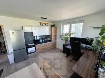 Pronájem bytu 2+kk, Praha - Vysočany, Pod Harfou, 56 m2