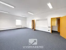 Prodej kanceláře, Mladá Boleslav - Mladá Boleslav IV, Ptácká, 1800 m2