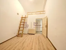 Pronájem bytu 1+1, Jindřichův Hradec - Jindřichův Hradec I, nám. Míru, 40 m2