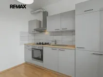 Prodej bytu 3+1, Vestec, Na Suchých, 84 m2