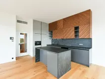 Pronájem bytu 3+kk, Praha - Smíchov, Grafická, 100 m2