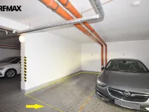 Pronájem garážového stání, Olomouc, Peškova, 12 m2