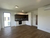 Pronájem bytu 3+kk, Hluboká nad Vltavou, Potoční, 83 m2