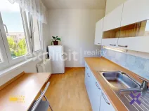 Pronájem bytu 1+1, Zlín - Malenovice, Husova, 32 m2