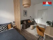 Pronájem bytu 1+1, Praha - Smíchov, Na Celné, 35 m2