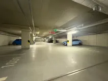 Pronájem garážového stání, Praha, Plzeňská, 13 m2