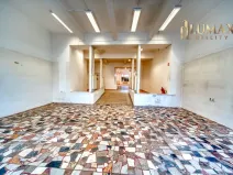 Pronájem obchodního prostoru, Hradec Králové, S. K. Neumanna, 250 m2