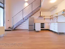 Pronájem bytu 2+kk, Praha - Libeň, U libeňského pivovaru, 57 m2