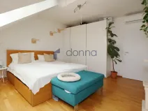 Pronájem bytu 2+kk, Praha, Varšavská, 57 m2