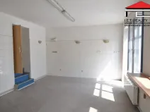 Pronájem obchodního prostoru, Ostrava, 28. října, 47 m2