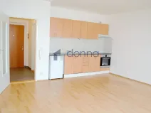 Pronájem bytu 1+kk, Praha, Sluneční náměstí, 35 m2