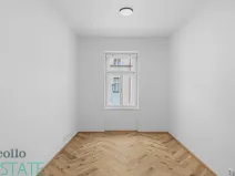 Pronájem bytu 1+kk, Praha, Seifertova, 30 m2
