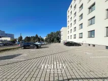 Pronájem garážového stání, Znojmo, MUDr. Jana Janského, 13 m2