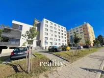 Pronájem garážového stání, Znojmo, MUDr. Jana Janského, 13 m2