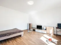 Prodej bytu 2+1, Ostrava - Mariánské Hory, Korunní, 77 m2