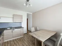 Prodej bytu 3+1, Praha - Černý Most, Kpt. Stránského, 77 m2