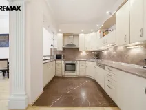 Prodej bytu 3+kk, Karlovy Vary, Moravská, 89 m2
