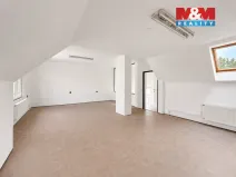 Pronájem obchodního prostoru, Praha - Horní Počernice, Náchodská, 230 m2