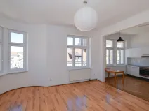 Pronájem bytu 2+kk, Praha - Košíře, Brožíkova, 65 m2