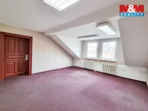 Pronájem kanceláře, Karlovy Vary - Rybáře, Sokolovská, 22 m2