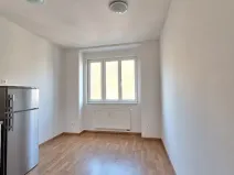 Pronájem bytu 1+1, Praha - Smíchov, Podbělohorská, 45 m2