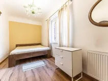 Pronájem bytu 2+kk, Praha - Malá Strana, Mostecká, 50 m2
