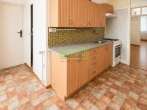 Pronájem bytu 2+1, Karlovy Vary, Závodu míru, 62 m2