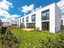Prodej rodinného domu, Praha - Horní Měcholupy, U hostivařského nádraží, 231 m2