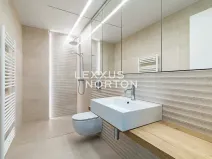 Prodej rodinného domu, Praha - Horní Měcholupy, U hostivařského nádraží, 231 m2