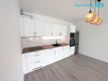 Pronájem bytu 2+kk, Plzeň, Zahradní, 70 m2