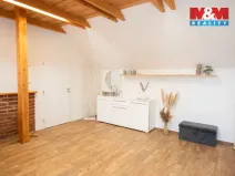 Pronájem obchodního prostoru, Hradec Králové - Kukleny, Pražská třída, 23 m2