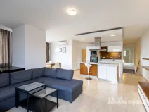 Pronájem bytu 4+kk, Praha - Vysočany, Skloněná, 116 m2