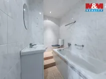 Prodej bytu 1+1, Horní Slavkov, Dlouhá, 35 m2