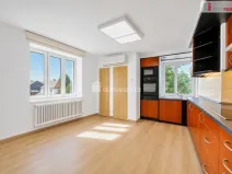 Pronájem bytu 4+1, Praha - Březiněves, Na hlavní, 96 m2