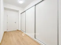 Prodej bytu 2+kk, Znojmo, Mariánské náměstí, 53 m2