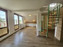 Pronájem bytu 2+kk, Praha, Strakatého, 84 m2