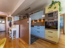 Prodej bytu 3+kk, Praha - Vokovice, Evropská, 72 m2