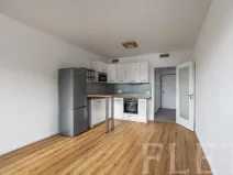 Pronájem bytu 1+kk, Praha - Vysočany, Smržových, 33 m2