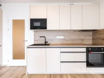 Pronájem bytu 1+kk, Praha - Hloubětín, Poděbradská, 37 m2