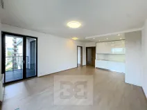 Pronájem bytu 2+kk, Praha - Holešovice, Sanderova, 59 m2