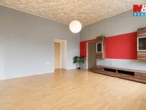 Prodej bytu 3+1, Uničov, Sadová, 78 m2