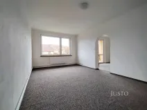 Pronájem bytu 4+1, Přeštěnice, 74 m2