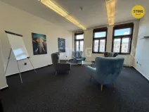Pronájem kanceláře, Frýdek-Místek, Zámecké nám., 30 m2