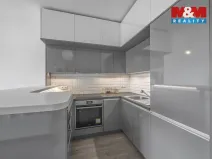 Prodej bytu 1+kk, Praha - Hostavice, U Hostavického potoka, 33 m2