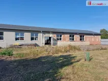 Prodej komerční nemovitosti, Bohaterów 1B, 48-130 Nasiedle, Polsko, 1150 m2