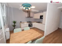 Pronájem bytu 2+kk, Praha - Prosek, Veltruská, 60 m2