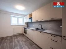 Pronájem bytu 2+1, Hradec Králové - Věkoše, Lomená, 58 m2