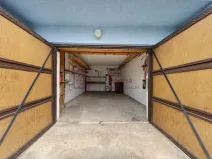 Pronájem garáže, Jindřichův Hradec - Jindřichův Hradec IV, Jakubská, 18 m2