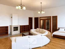 Prodej obchodního prostoru, Dolní Kounice, 400 m2